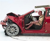 2013 Dodge Dart IIHS Frontal Impact Crash Test Picture